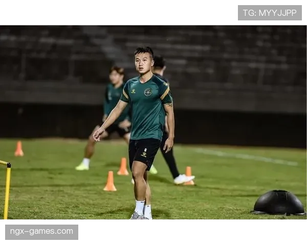 康纳·查普林持续爆发惊人潜力，扛起球队冲击巅峰重任