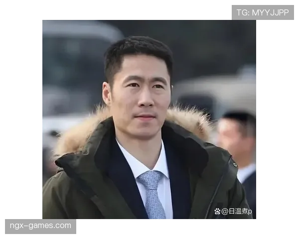 王励勤家里那个乒乓球台比我家客厅还大，这日子是咋过的？